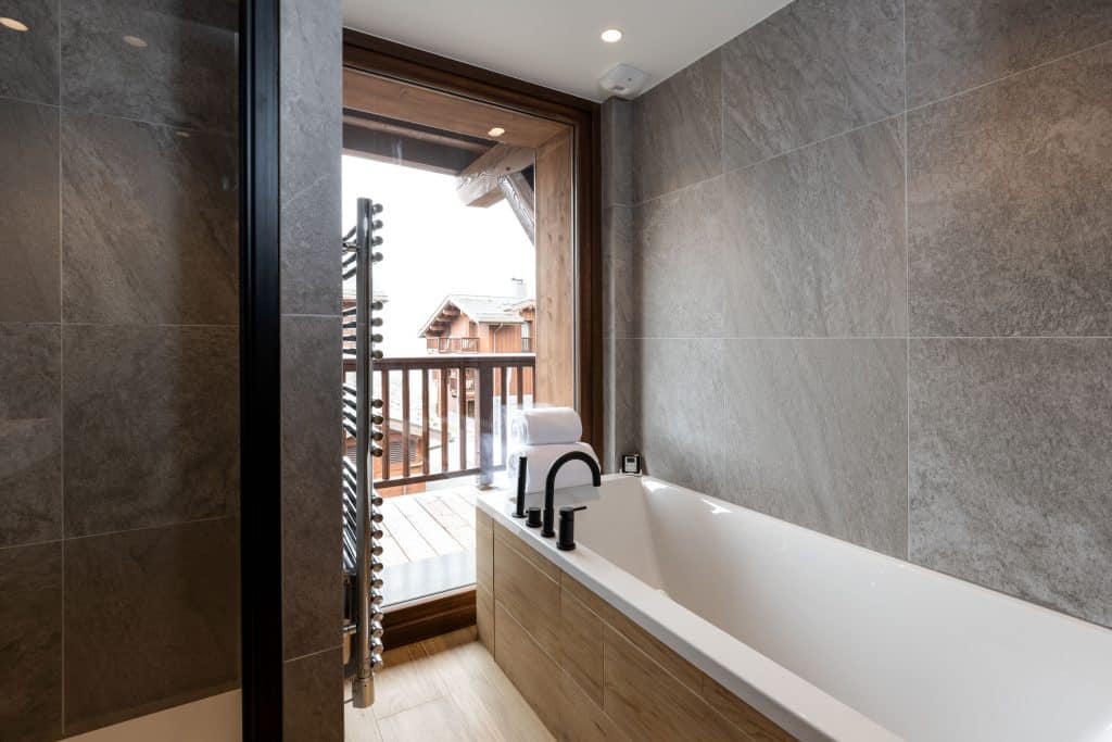 Chalet CHASSE FORET - Courchevel Moriond - Location Premium - Conciergerie - White Management