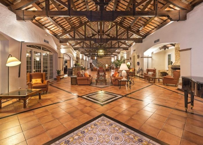 La Cala hotel 1-2