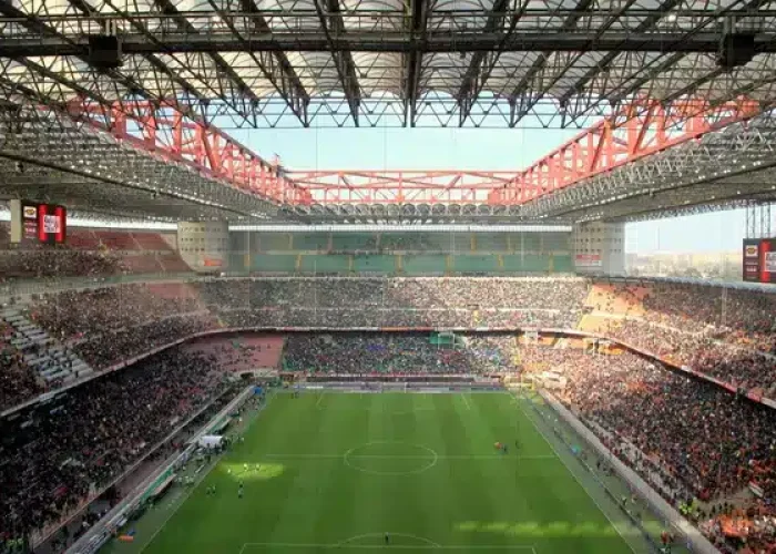 sans siro tribunes